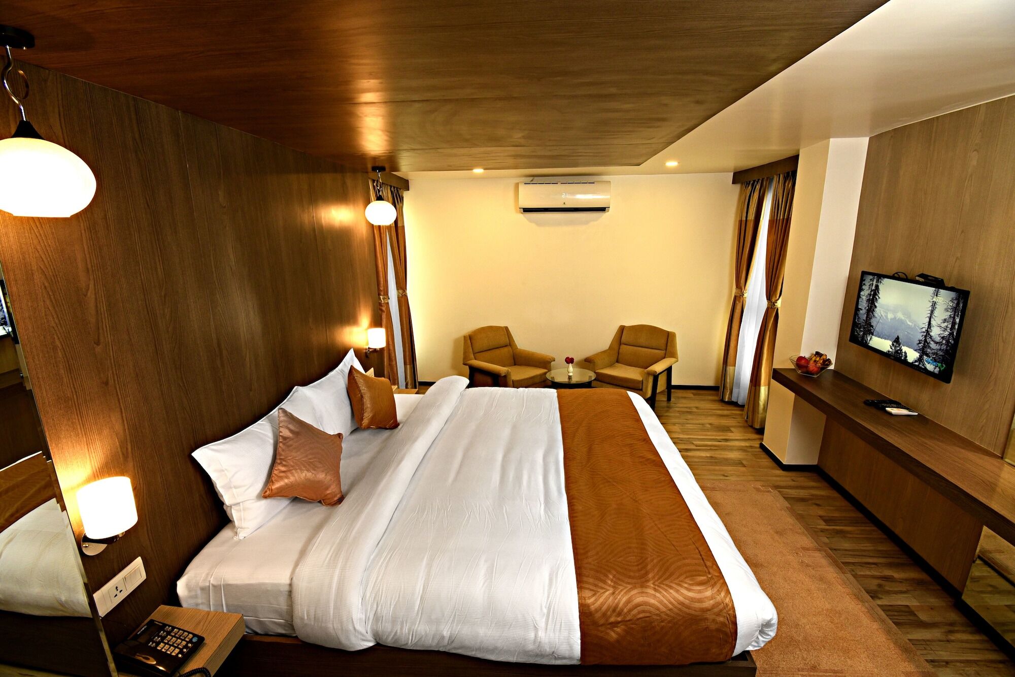 The Milestone Hotel Kathmandu Exterior photo